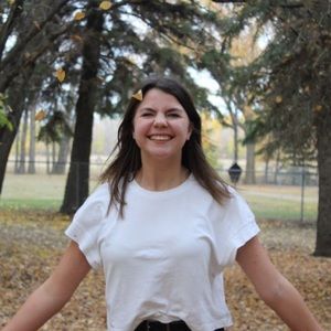 Meet your Posher, Emma